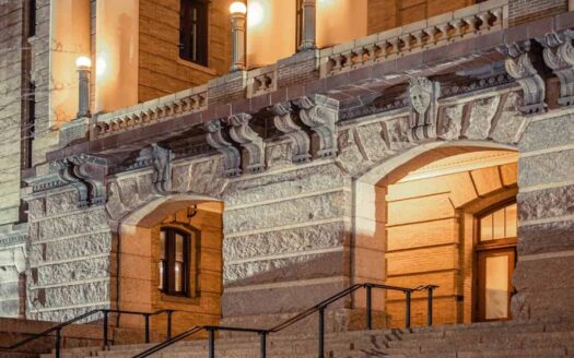 courthouse steps where a Missouri trustee's sale might take place