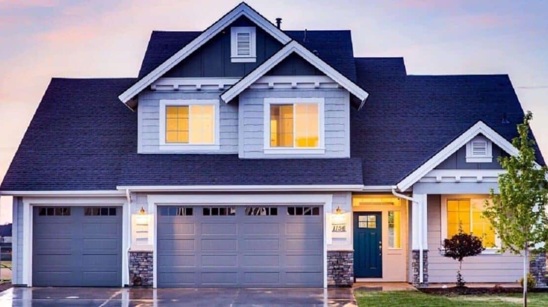 a photo of a home that is being sold for sale by owner